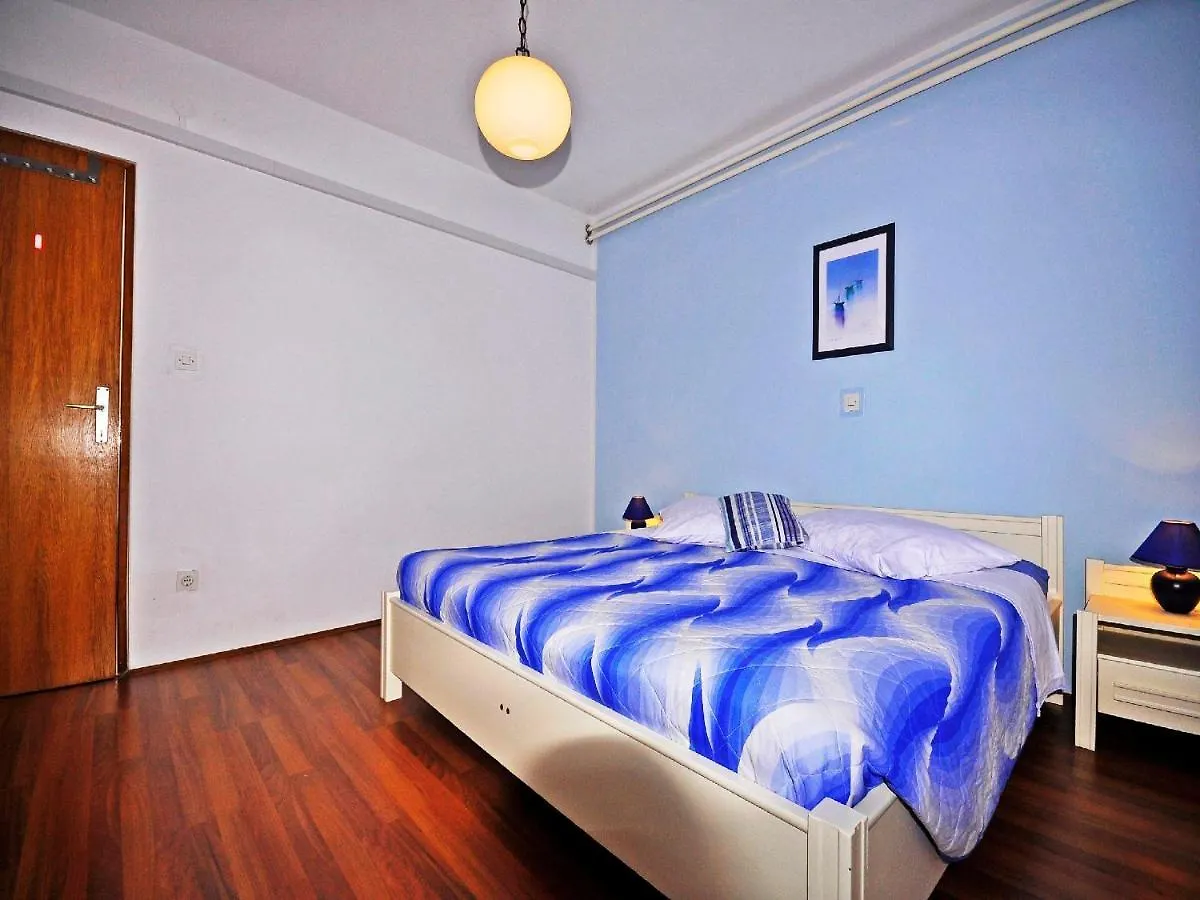 Apartments Paliska Rabac Guest house