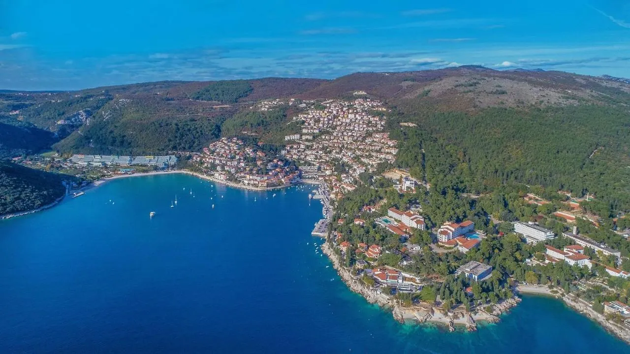 Apartments Paliska Rabac 3*,  Croatia
